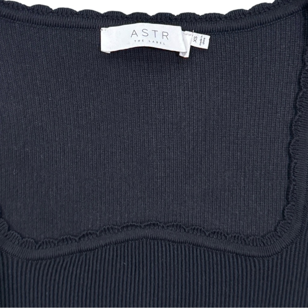 ASTR The Label Scallop Trim Ribbed Knit Top - Picture 5 of 8